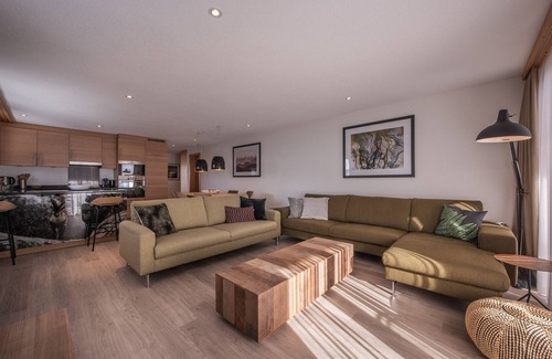 Wengen Apartment | Chalet Brunner 2