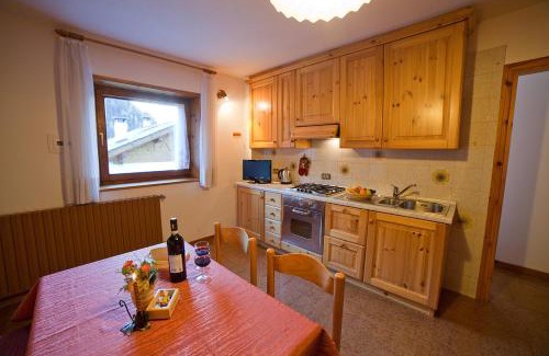 Santa Caterina Valfurva Apartment | Chalet Bucaneve