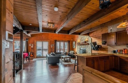 Sainte-Agathe-des-Monts Ski Chalet | Chalet Mont Belle