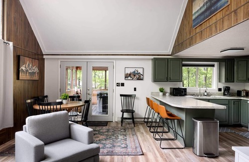 The Woods Ski Chalet | Chalet Cabin w Hot Tub, WiFi, Firepit, Grill, Deck