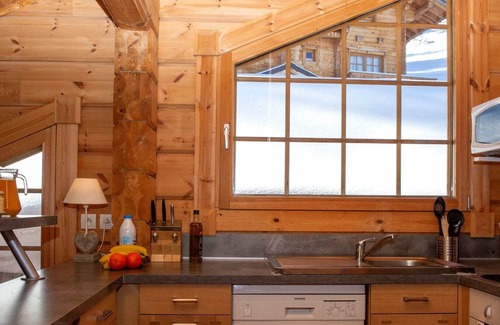 La Roche Ski Chalet | Chalet classique et spacieux, proche des pistes !