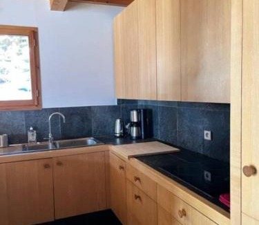 Villard-Reculas Ski Chalet | Chalet d'architecte-Alpe d'Huez 9p- 4ch- 1bureau