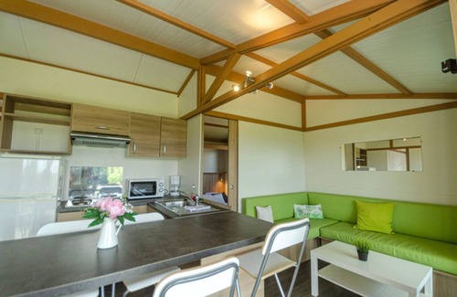 Ouffieres Ski Chalet | Chalet de 6 Personnes Tout Équipé, Idéal Pour un Week-end Dépaysant !