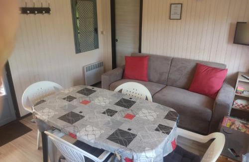 Noyen-sur-Sarthe Ski Chalet | Chalet de l'amitié
