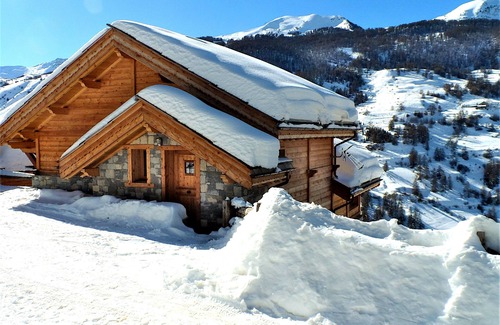 Vars Ski Chalet | Chalet de prestige 18 people swimming pool jacuzzi sauna
