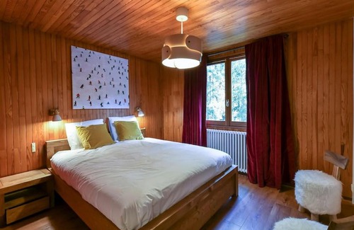 Courchevel Apartment | Chalet des Écureuils - Grand chalet familial proche des pistes avec parking