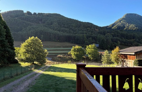 Saint-Dalmas Ski Chalet | Chalet des Sources