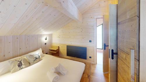 Nancroit Ski Chalet | Chalet Folie