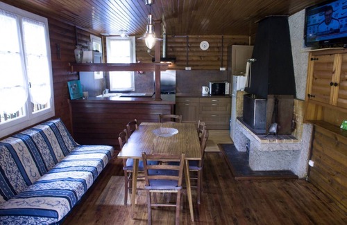 Saint-Antonin Noble Val Ski Chalet | Chalet des Berges - Heated pool - Pontoon