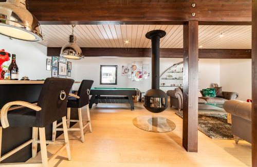 Saint-Gervais-les-Bains Ski Chalet | Chalet Genepi - spectacular ski and summer home
