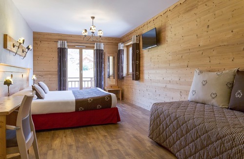Fontcouverte-la-Toussuire Hotel | Chalet-Hôtel Le Beausoleil, The Originals Relais (Hotel-Chalet de Tradition)