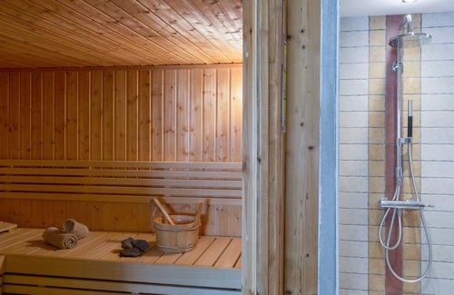 Fontcouverte-la-Toussuire Hotel | Chalet-Hôtel Le Beausoleil, The Originals Relais (Hotel-Chalet de Tradition)