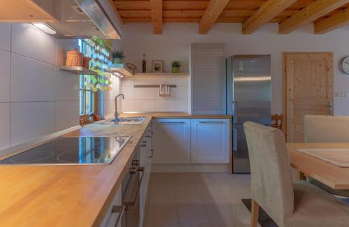 Majsperk Ski Chalet | Chalet Haloze