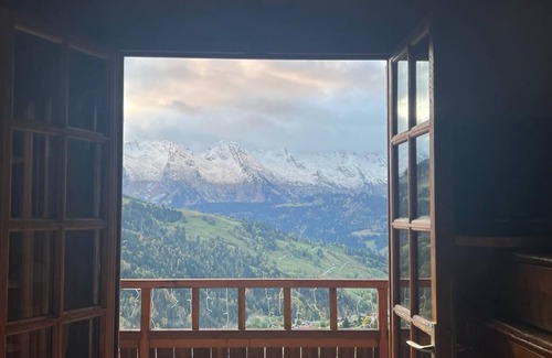 Le Grand-Bornand Ski Chalet | Chalet Heidi 5 Personnes, Votre Coup de Coeur Authentique au Grand Bornand!