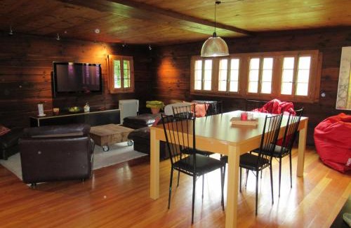 Evolene Ski Chalet | Chalet historique de haut standing