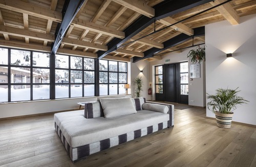 Val-d'Isere Apartment | Chalet Hôtelier 4*Les Équinoxes - Apt 61m² at the foot of the slopes - Swimming pool & Spa