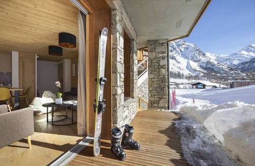 Val-d'Isere Apartment | Chalet Hôtelier 4*Les Équinoxes - At the foot of the slopes