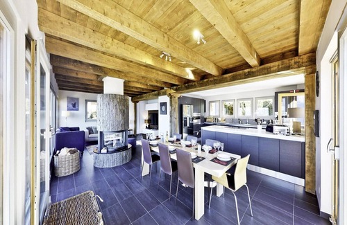 Saint-Pierre-de-Clages Ski Chalet | Chalet in 4 Valleys near Ski Lift