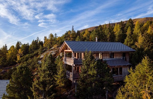 Turracher Hohe Ski Chalet | Chalet in Alps near Ski Slopes & Sauna