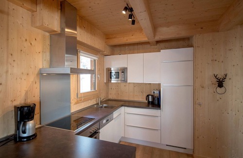 Turracher Hohe Ski Chalet | Chalet in Alps with Sauna near Ski Slopes