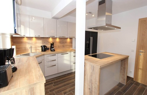Vorderglemm Ski Chalet | Chalet in Saalbach by Ski Lift & Slopes