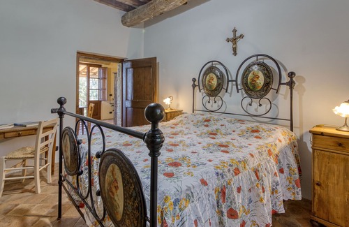Morre Ski Chalet | Chalet In Enchanted Forest Private Pool, Baschi, Italy