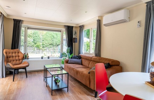Putte Ski Chalet | Chalet in Grenspark Kalmhoutse Heide near Antwerp