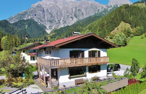 Ullach Ski Chalet | Chalet in Leogang near Ski Slopes
