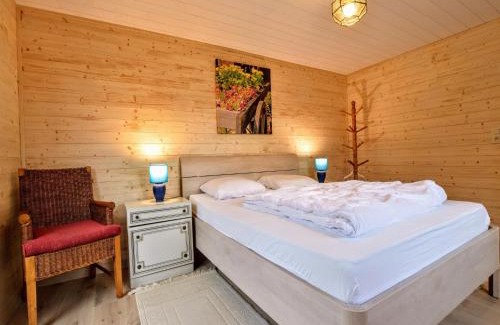 Ortheuville Ski Chalet | Chalet in Tenneville near town center