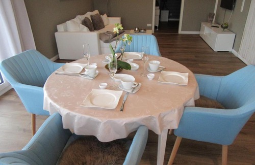 Sinsheim Apartment | Chalet Koop