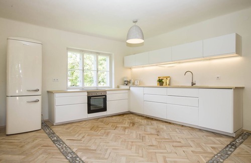 Golling an der Salzach House | Chalet large garden, near the city of Salzburg lakes, BBQ, sunbeds, 14 beds