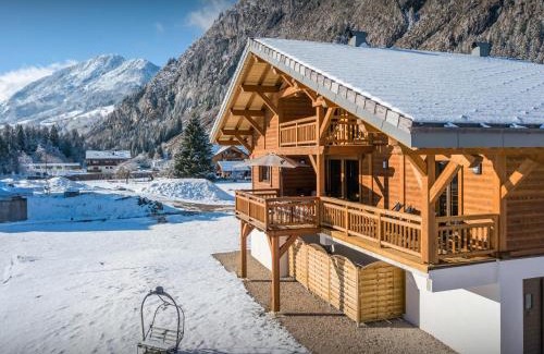 La Chapelle-d'Abondance Ski Chalet | Chalet Les Vardafes - OVO Network