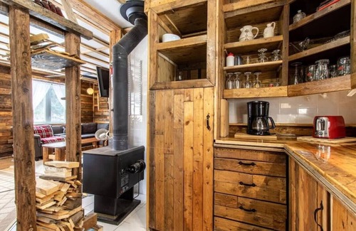 Notre-Dame-de-Lourdes Ski Chalet | Chalet Le Mignon Nature Escape & Comfort