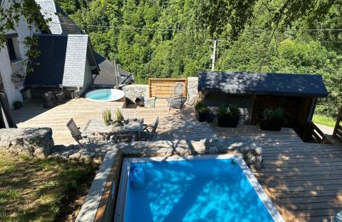 Boutx Ski Chalet | Chalet Le René-Sens - 5 pers - Grande terrasse - bain nordique SPA - Piscine