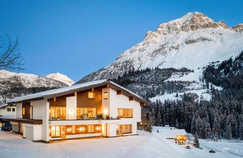 Zug Ski Chalet | Chalet Lilly - Luxury by A-Appartments mit Ski in - Ski out