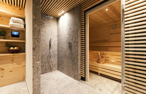 Sankt Anton am Arlberg Apartment | Chalet Marmotta NEVE - Luxus Chalet Ski-In Ski-Out