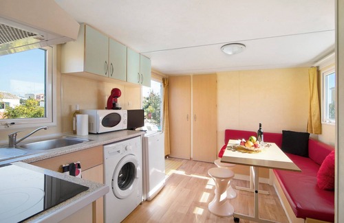 Olhao Ski Chalet | Chalet "Mobile Home 2 - Olhão" with Shared Pool & Private Terrace