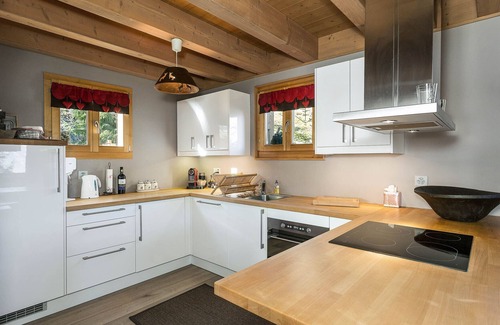 Mayens-de-Riddes Ski Chalet | Chalet Mon Ours - Jacuzzi - Sauna - Views - La Tzoumaz, 4 Vallees
