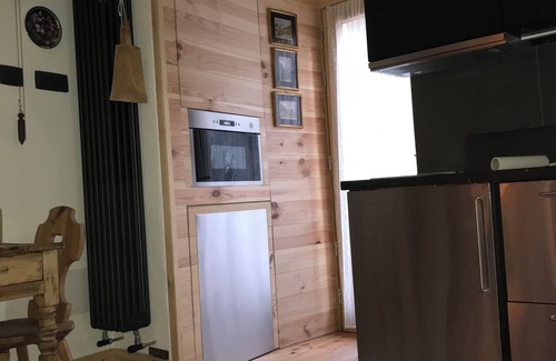 Albosaggia Ski Chalet | Chalet Monks at the Fountain "junior suite"