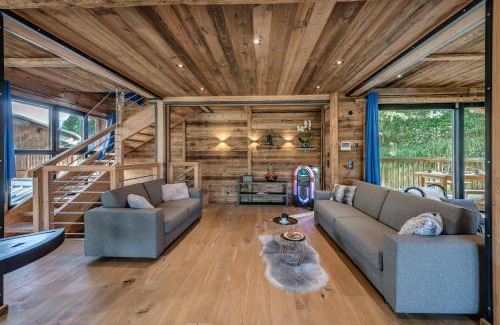 Les Boisses Ski Chalet | Chalet Monts by Les Etincelles