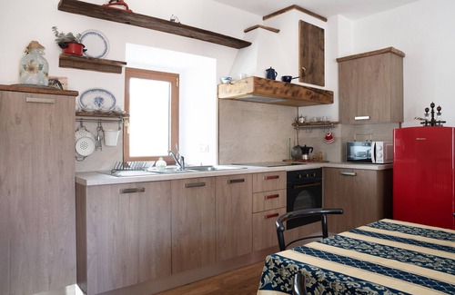 Dronero Ski Chalet | Chalet 'Nidi Di Rondine 1' with Mountain View, Private Terrace and Wi-Fi