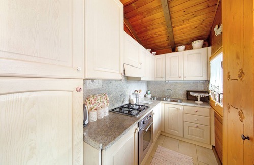 Forno di Zoldo Ski Chalet | Chalet 'Orserose I Fus' with Mountain View, Shared Terrace and Wi-Fi