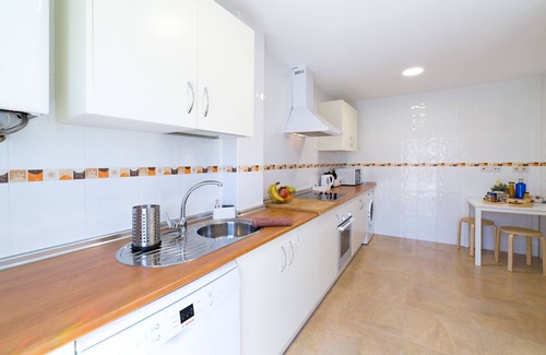 Campanillas House | Chalet Parque Tecnológico, ideal for couples and families