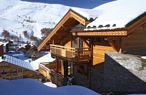Mont-de-Lans Ski Chalet | Chalet Privé , 80m des Pistes + Local à Skis