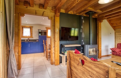 Morillon Ski Chalet | Chalet rénové avec jacuzzi, terrasse, proche ski-bus et télécabine