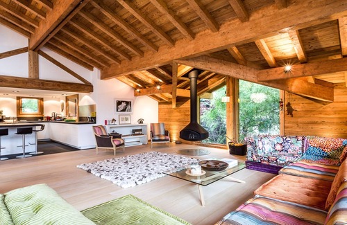 Les Praz-de-Chamonix Apartment | Chalet Rass: Sublime five bedroom chalet fully equipped