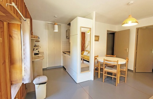 Alzon Ski Chalet | Chalet Soleil, sleeps 1 to 4 in the magnificent Cévennes mountains