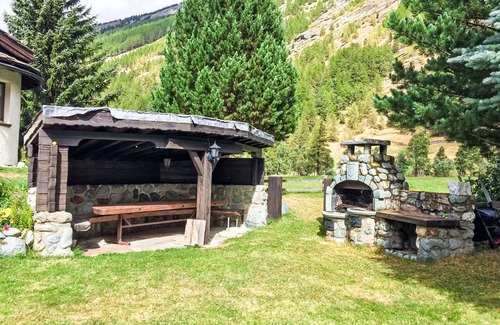 Saas Grund Apartment | Chalet Sunstar Klein by Interhome