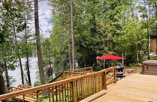 Matawinie Regional County Municipality Ski Chalet | Chalet Tavi, Waterfront and Spa