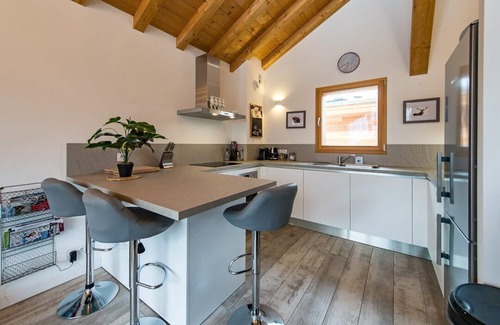 Saint-Sorlin-d'Arves Ski Chalet | Chalet Triplex - sleeps 6
